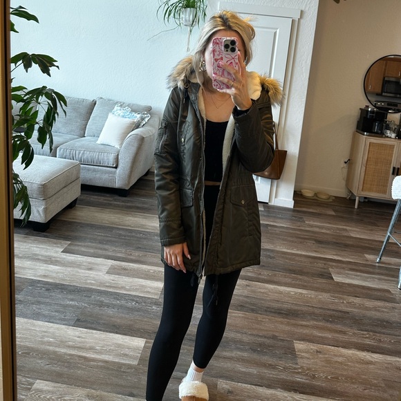 American Rag Coat - Picture 3 of 8